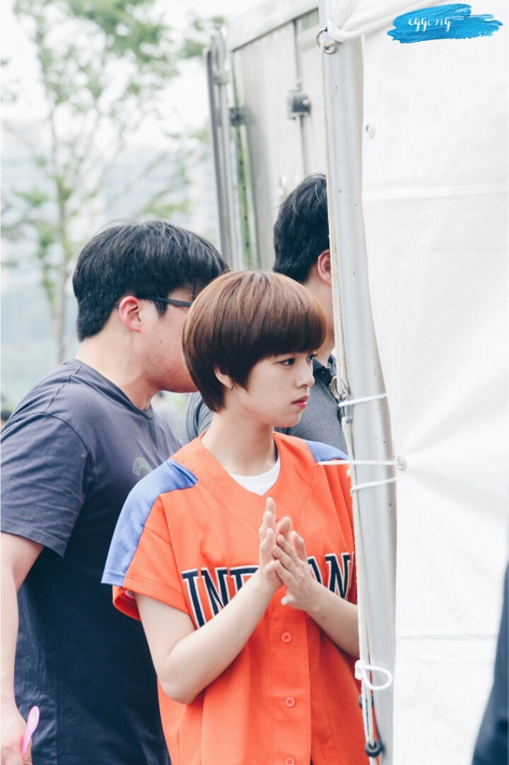 [트와이스] 정연이 숏컷중 제일 예쁜머리 | 인스티즈