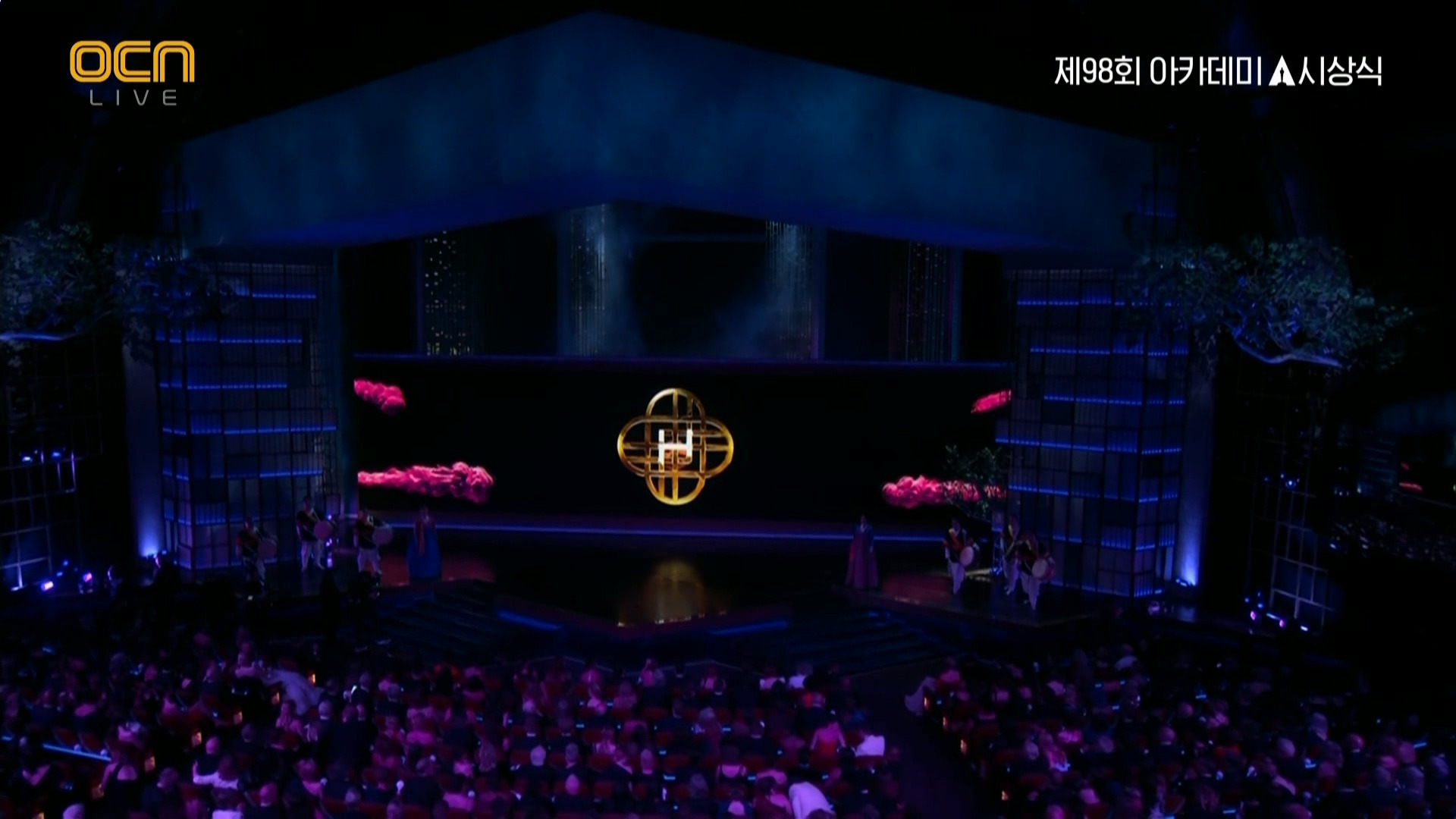 오스카 케데헌 골든 무대 | 인스티즈