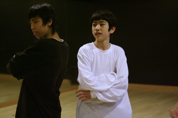 과거 사진 60여장 터진 아이돌 | 인스티즈