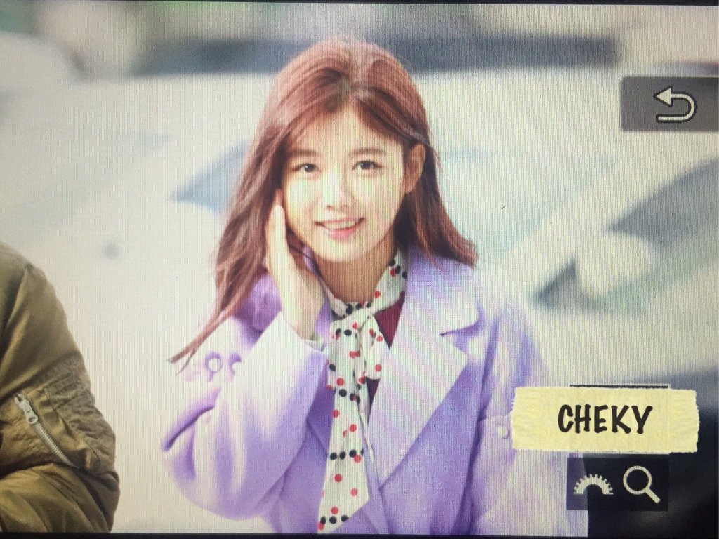 간만에 다시보는 김유정 사랑니뽑고 얼굴 부었던 사진. jpg | 인스티즈