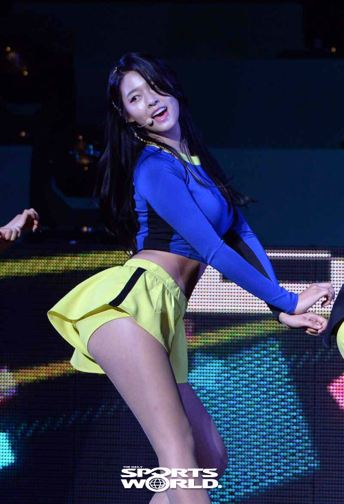 청순섹시한 여자아이돌.gif | 인스티즈