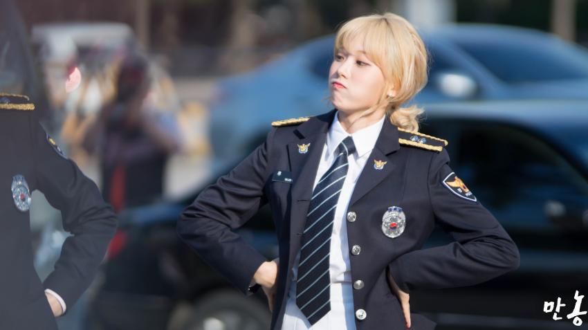 웬만해선 팬들 반응이 나쁠수가 없는 아이돌 컨셉 의상.gif | 인스티즈