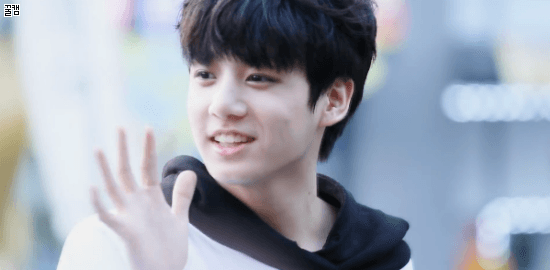 방탄소년단 막내 정국 정변.gif | 인스티즈