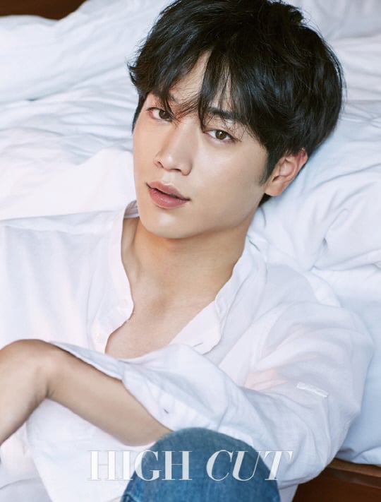 주연급으로 잘 성장해 나가고 있는 93년생 남자배우라인 | 인스티즈