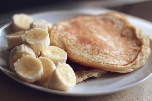 구겨서 한입에 꾸역꾸역 집어넣고 싶은 팬케이크.jpg | 인스티즈
