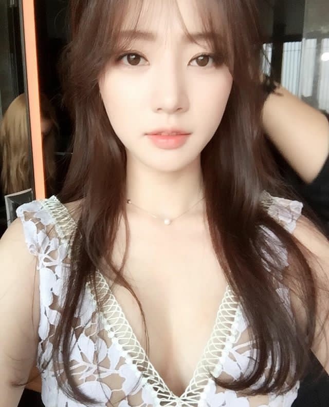 드디어 뜨고 있는 송하윤(김별) 최근 사진들 | 인스티즈