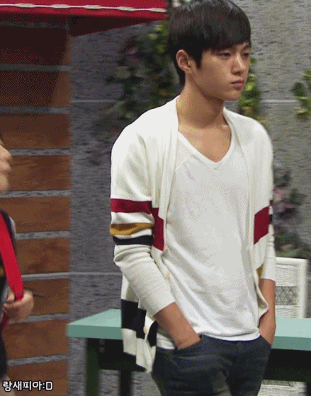  아이돌로 알아본 여자들이 좋아하는 남자 몸매 유형들 | 인스티즈