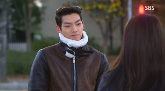 호불호갈리는 패션아이템 - 무스탕 | 인스티즈