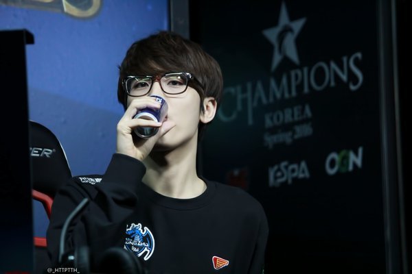 [LOL] 보는 순간 롤을 시작하게하는 LCK 훈남 프로게이머들 | 인스티즈
