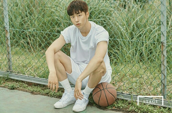 나이 어린 여자들이 전형적으로 좋아하는 남자 외모.jpg | 인스티즈