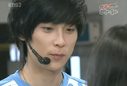 여고생들한테 여자보다 예쁘게 생겼다고 혼나는 민경훈 .JPG | 인스티즈