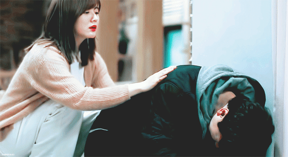 [365운명을거스르는1년] 애정씬 하나없이 애틋했던 장르물 속 남주-여주 서사.gif | 인스티즈