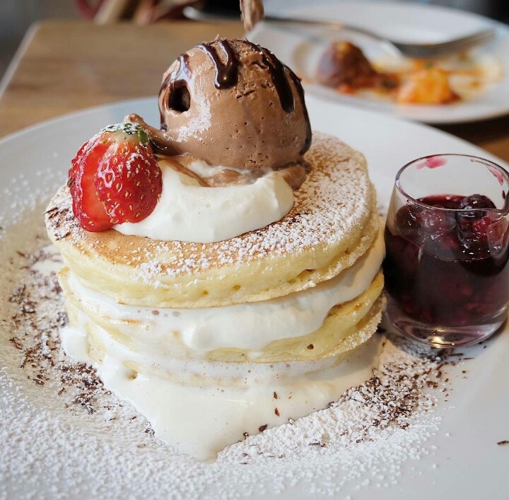 구겨서 한입에 꾸역꾸역 집어넣고 싶은 팬케이크.jpg | 인스티즈