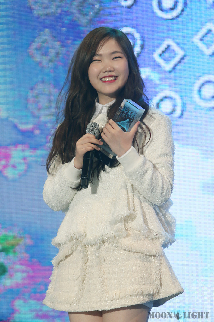 99년도에 무슨 일이, 99년생 여자 연예인 | 인스티즈
