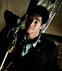 여시들이 외국에서 만난 매너좋은 훈남과 설레는 일화 | 인스티즈