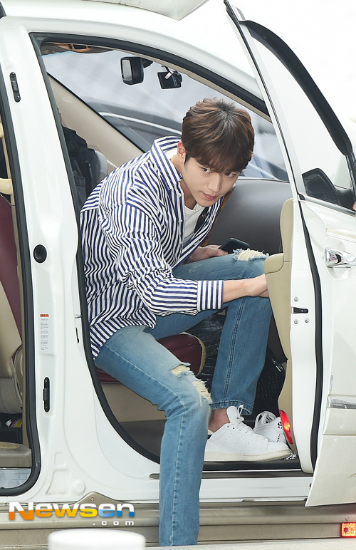 배우 서강준 사복 | 인스티즈