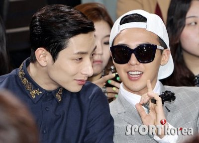 [고르기] 개강총회 술자리.어느 테이블에 앉을것인가? | 인스티즈