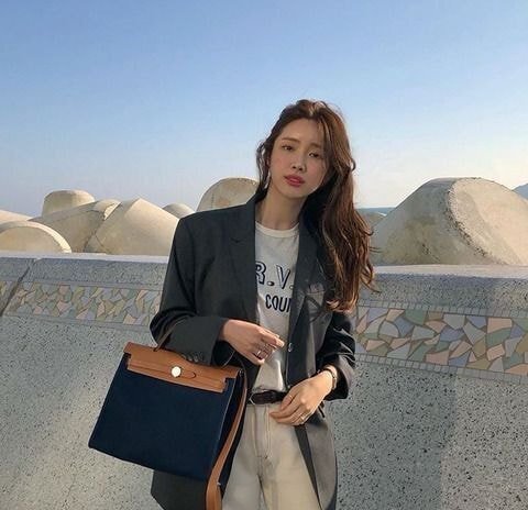 (스압) 같은 바지 돌려 입는 20대 이상 여들이 참고하기 좋은 가을 코디 모음 | 인스티즈