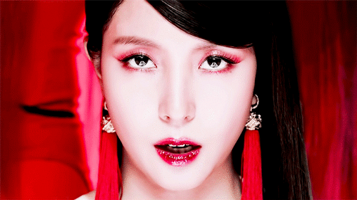 여자 솔로하면 가장 먼저 생각나는 가수는? | 인스티즈