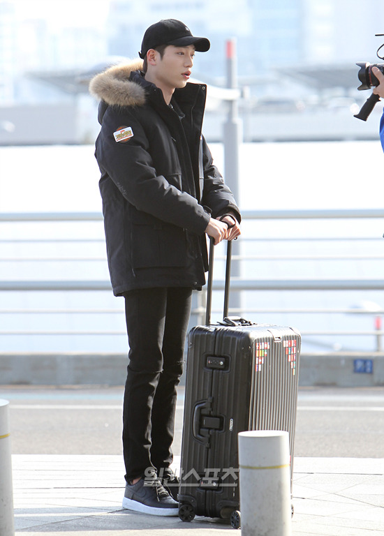 배우 서강준 사복 | 인스티즈