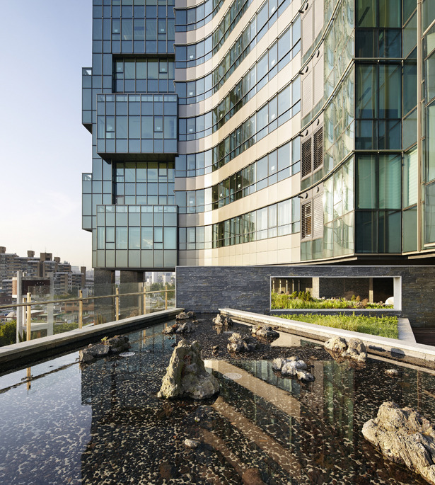 지드래곤,김수현,이수만,한예슬 등등이 산다는 아파트 '갤러리아포레'.jpg | 인스티즈