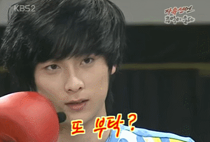 여고생들한테 여자보다 예쁘게 생겼다고 혼나는 민경훈 .JPG | 인스티즈