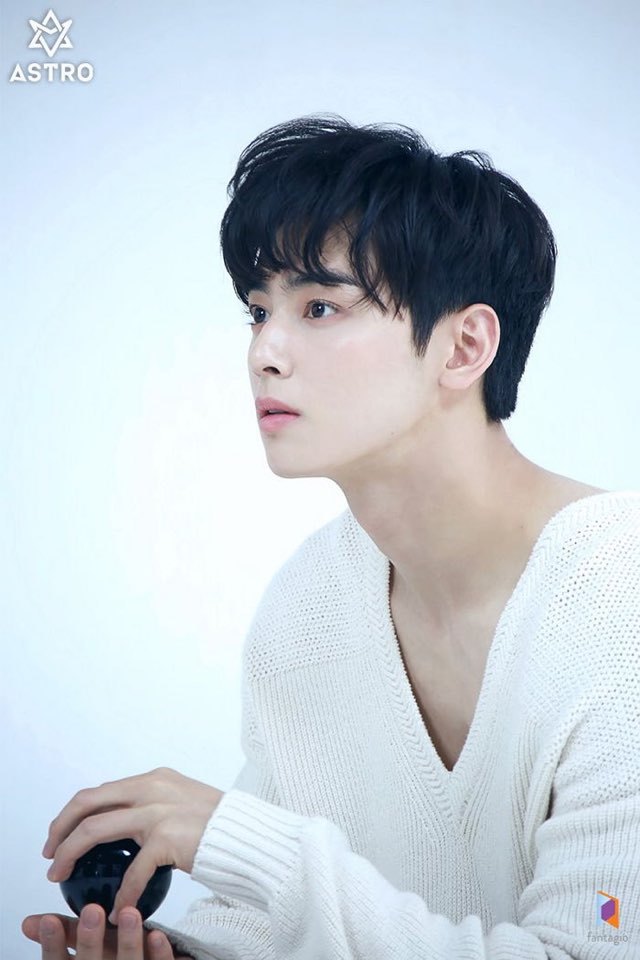 요즘 벌크업 시작했다는 차은우 | 인스티즈