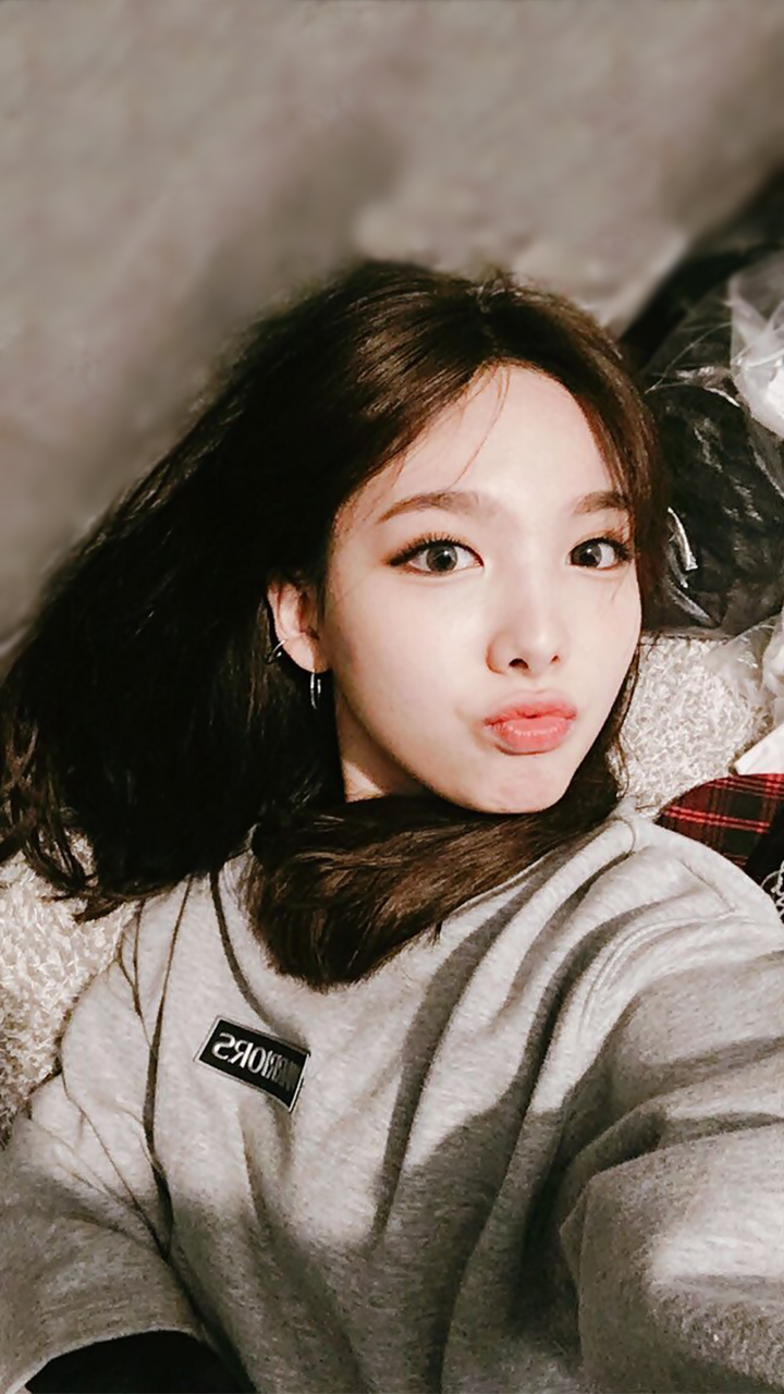 트와이스 나연 - 폰 배경화면 & 잠금화면. png | 인스티즈