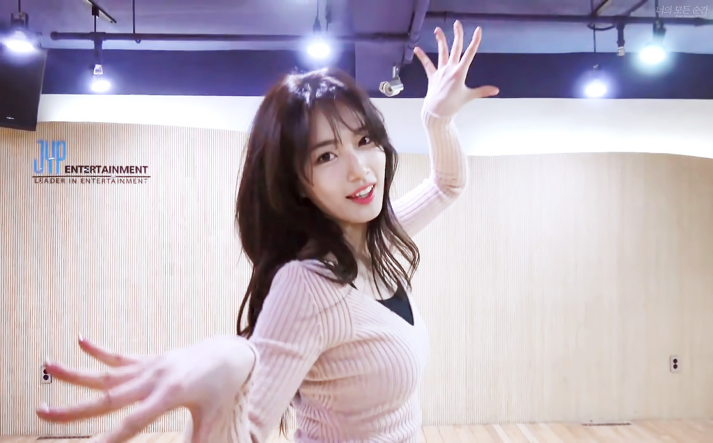 안무 연습하는 수지.gif | 인스티즈