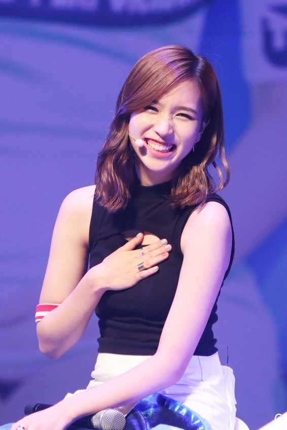 [트와이스] 샤론+정남+미나 3개인격 미나리 짤들.jpg | 인스티즈