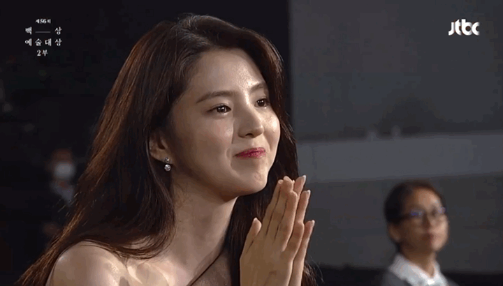 웃기고 귀여운 여자연예인 짤들 | 인스티즈