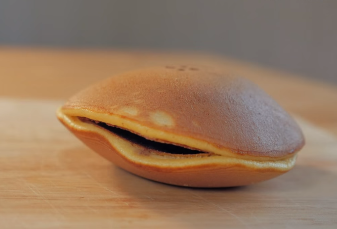 구겨서 한입에 꾸역꾸역 집어넣고 싶은 팬케이크.jpg | 인스티즈