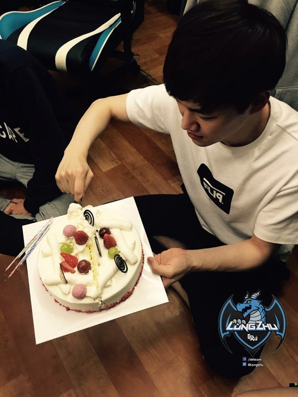 [LOL] 보는 순간 롤을 시작하게하는 LCK 훈남 프로게이머들 | 인스티즈