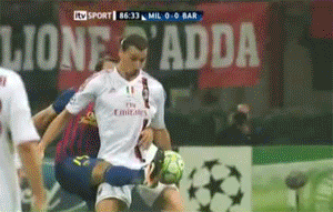 전세계 축구선수들이 쓰는 초인적인 역대급 축구스킬들.gif | 인스티즈