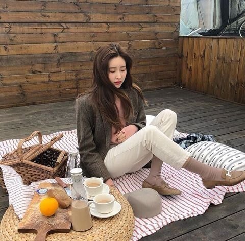 (스압) 같은 바지 돌려 입는 20대 이상 여들이 참고하기 좋은 가을 코디 모음 | 인스티즈