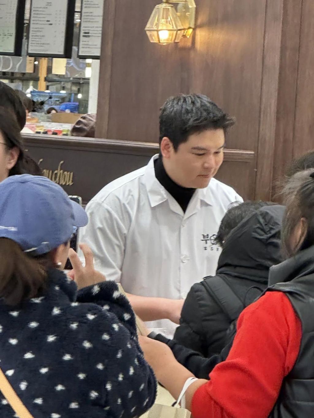 오늘 부산 센텀시티에 나타난 이장우 | 인스티즈