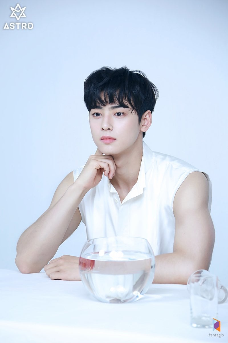 요즘 벌크업 시작했다는 차은우 | 인스티즈