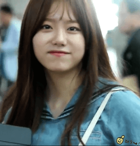 여자들이 억지로 인사할 때 .gif | 인스티즈