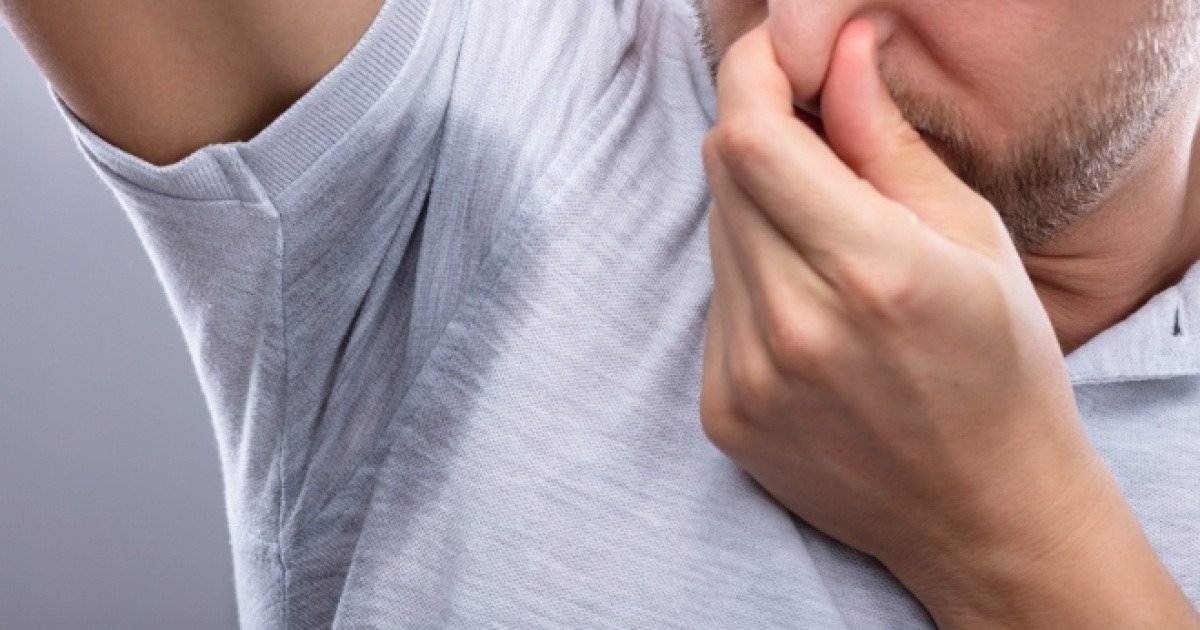 "외국인 암내 때문에 이사갑니다” 못 견딘 한국인… '인종차별 논쟁' 갑론을박 | 인스티즈