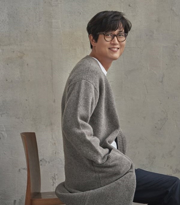 안경 회사에서 뽑은 안경이 잘어울리는 남자 연예인 7 | 인스티즈