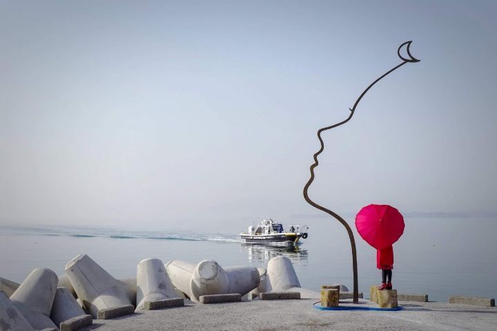 경남 사천 대포항에 설치된 조형물 | 인스티즈