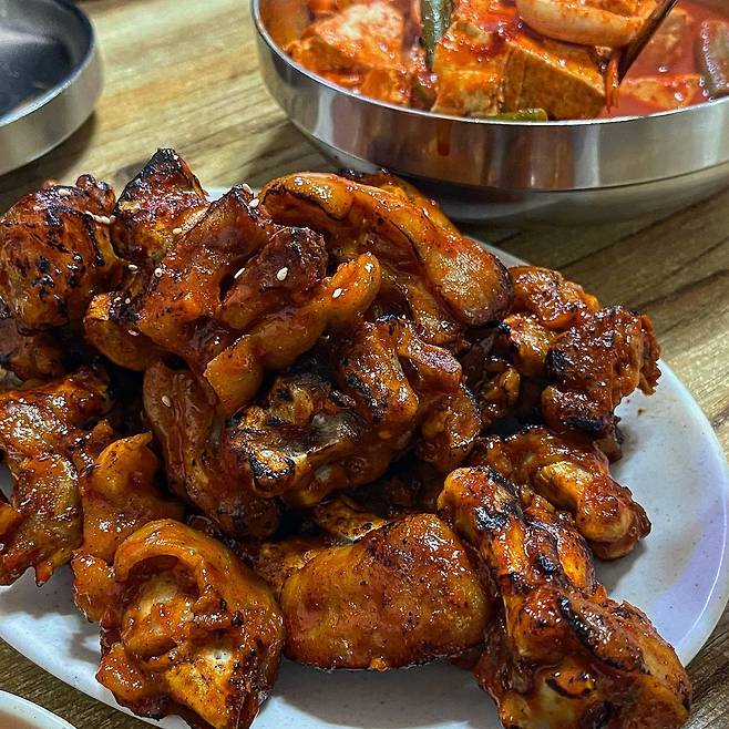 극강의 쫄깃함, 족발 맛집 5 | 인스티즈