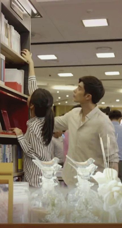 드라마 속에서 뻔한데도 나오면 은근 설레는 장면.gif | 인스티즈