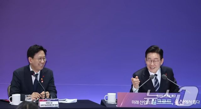 李대통령 "오천피에 국민연금 250조 늘어…고갈 걱정 다 없어져" | 인스티즈