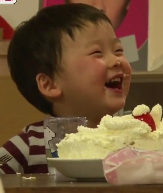 유독 예쁨 많이 받는 애기들중에 애기상들.jpg | 인스티즈