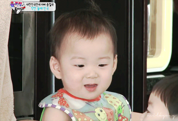 유독 예쁨 많이 받는 애기들중에 애기상들.jpg | 인스티즈