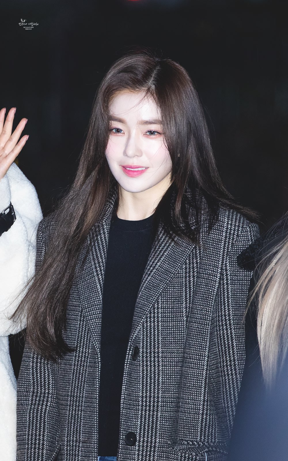 진짜 추워보였던 레드벨벳 아이린 출근길.jpgif | 인스티즈