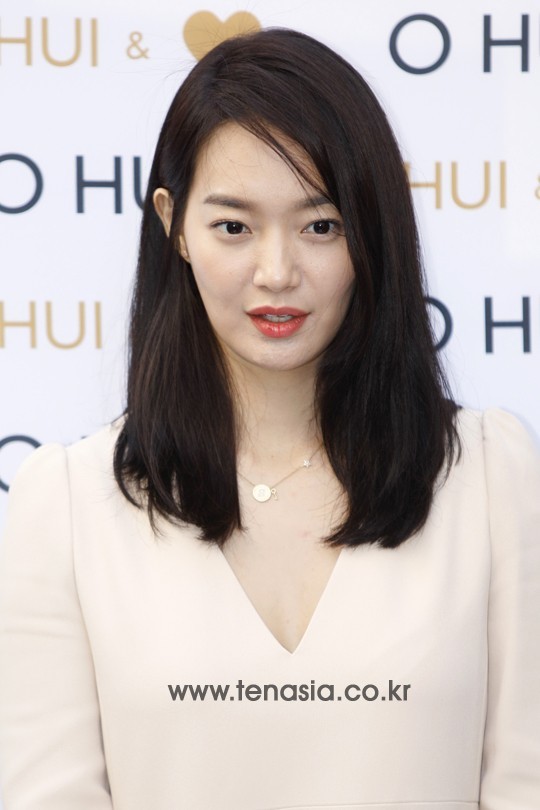 아치형 눈썹을 가진 연예인들 | 인스티즈