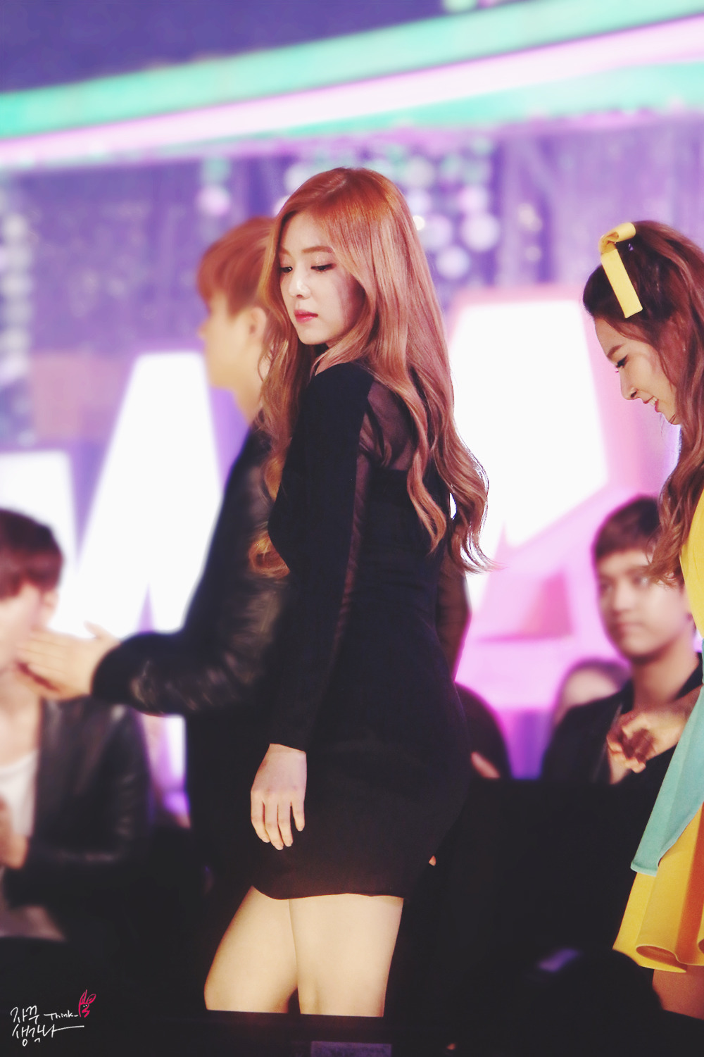 블랙이 잘 받는 아이린.jpg | 인스티즈