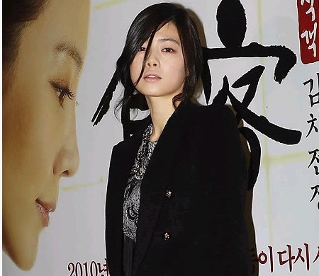 갸륵한 표정으로 화제됐던 여자연예인 세명 | 인스티즈